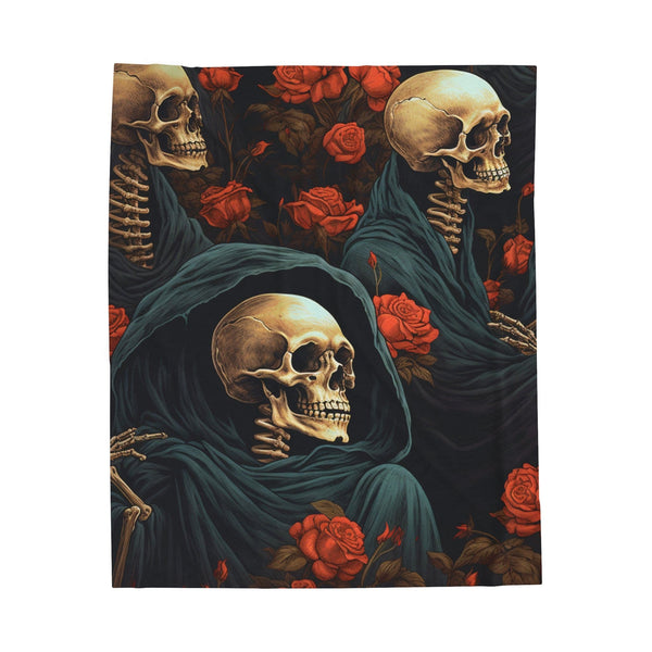 Three Skulls With Red Roses Velveteen Plush Blanket