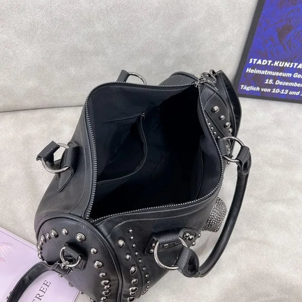 Women's Black Large Capacity Skull Handbag With Rivets