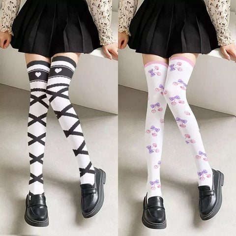 Skull and roses gothic tights, ivory - Virivee Tights - Unique