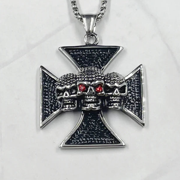 Stainless Steel Black Knight Cross skull Pendant For Necklaces