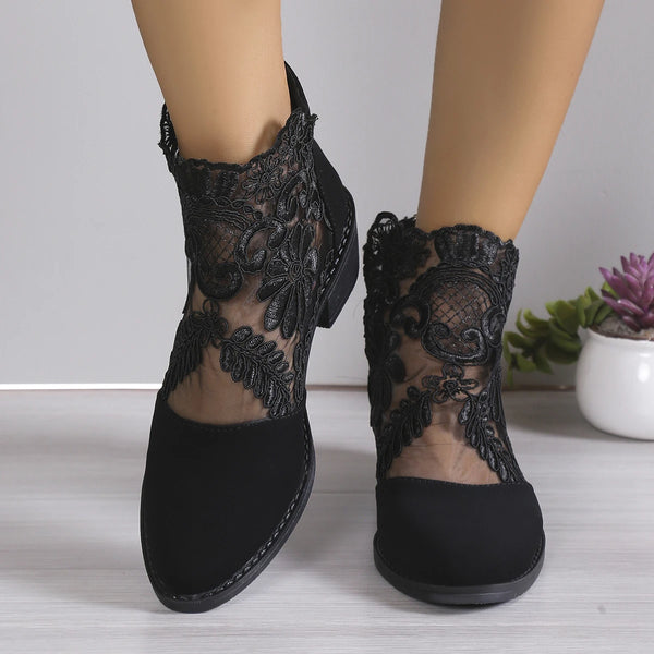 Women's Gothic Retro Embroidery Low Heeld Lace Ankle Boots
