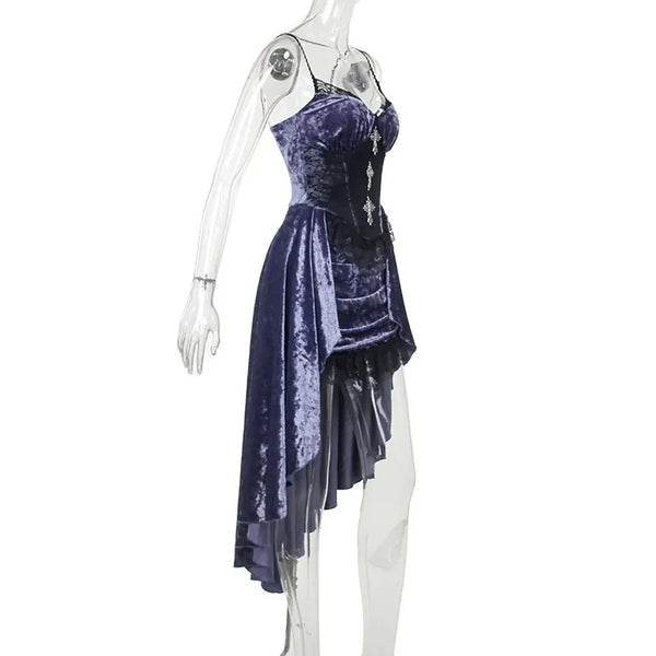Gorgeous Victoria Gothic Velvet A-line Dresses With Lace Hem
