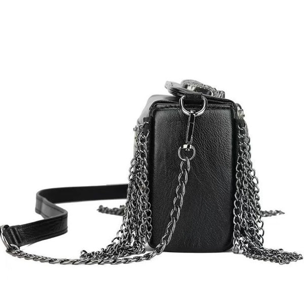 Unlock Your Edgy And Stylish Side With This Women's Metal Skull Punk Style Bag!