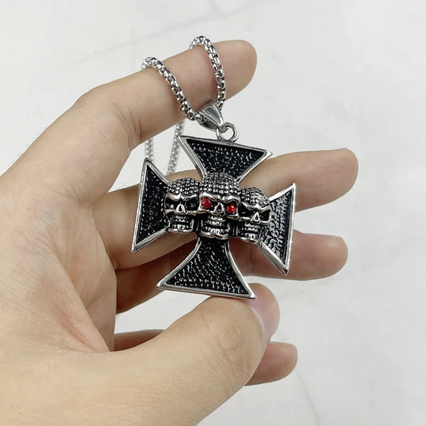 Stainless Steel Black Knight Cross skull Pendant For Necklaces