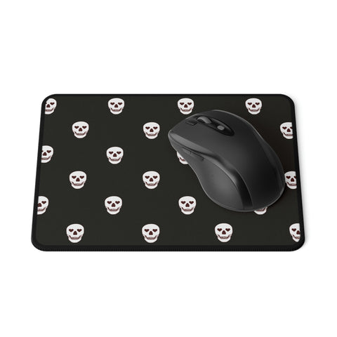https://everythingskull.com/collections/laptop-accessories